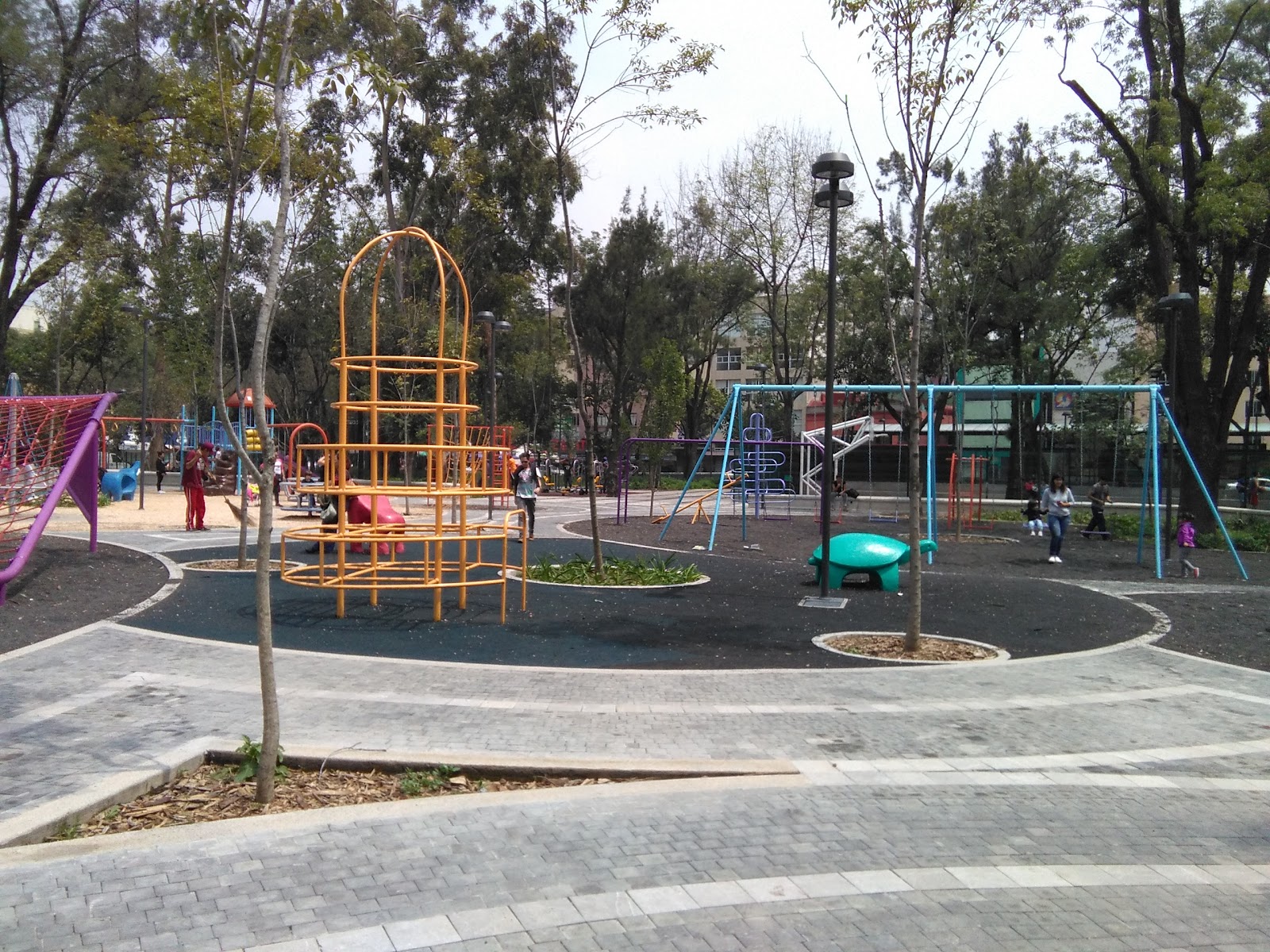 Remodelación 2016–2018: cincuenta y un millones y once meses